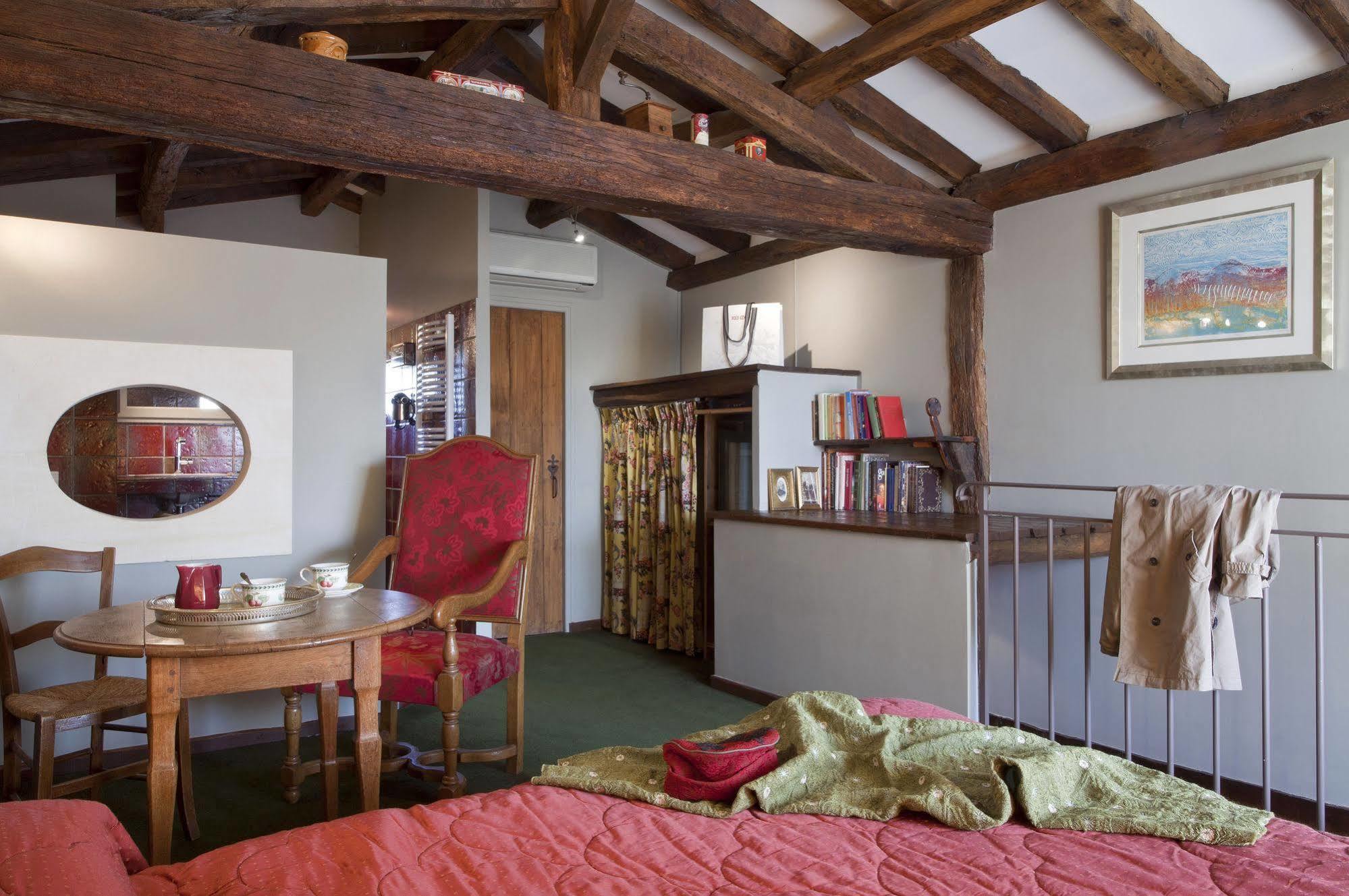 Relais Du Bois Saint Georges - Hotel De Charme Saintes Exteriör bild